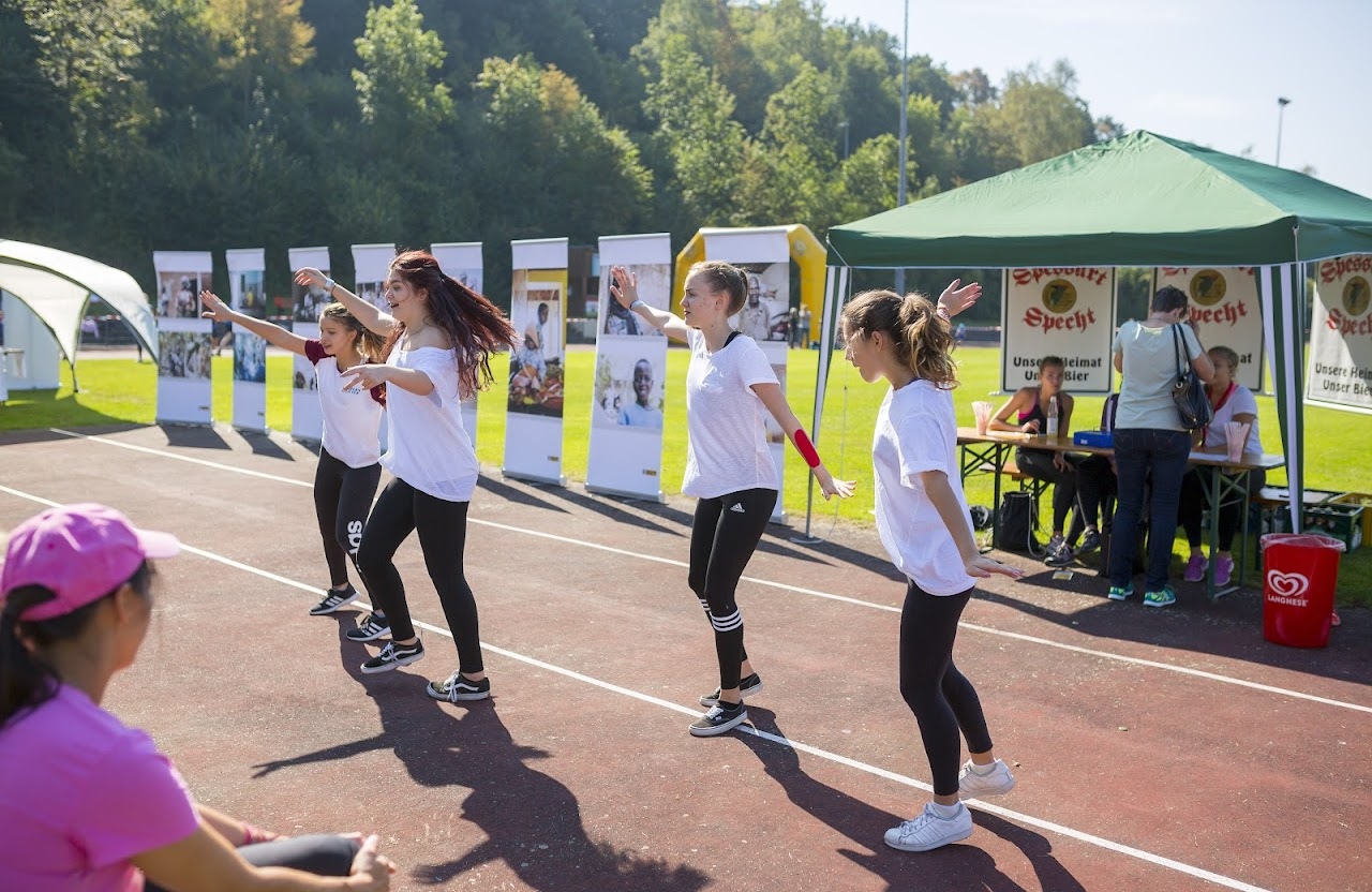 Bild vom 9. Benefizlauf im Jahr 2016. Dies ist das 104. Bild.